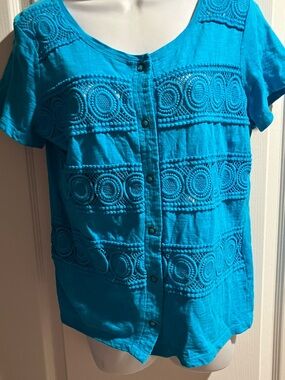 Onque Casuals Turquoise Button-Front Crochet Panel Top